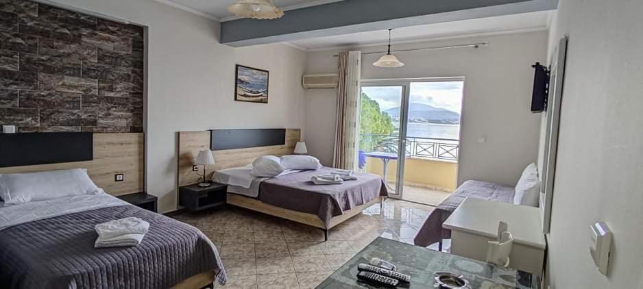 Hotel Klironomi Sarandë Exteriör bild