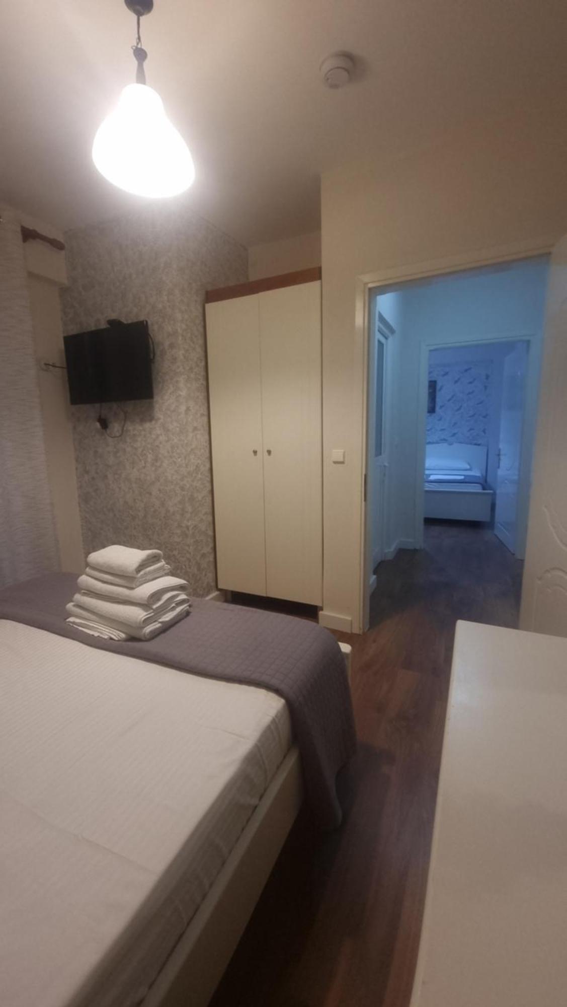 Hotel Klironomi Sarandë Exteriör bild