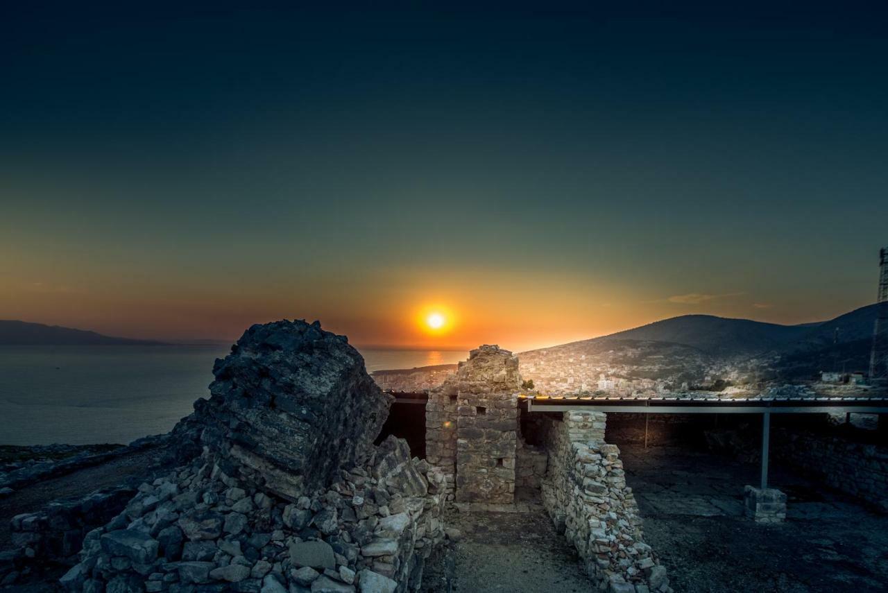 Hotel Klironomi Sarandë Exteriör bild